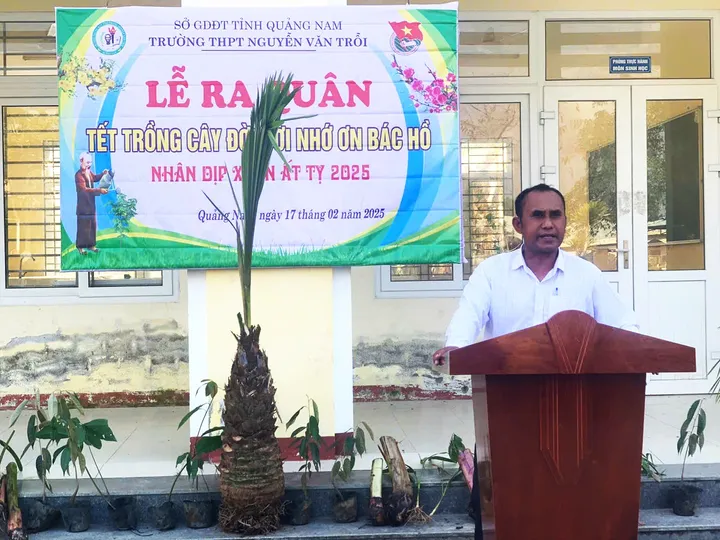 Ra quân thực hiện phong trào “Tết trồng cây đời đời nhớ ơn Bác Hồ”  nhân dịp Xuân Ất Tỵ năm 2025