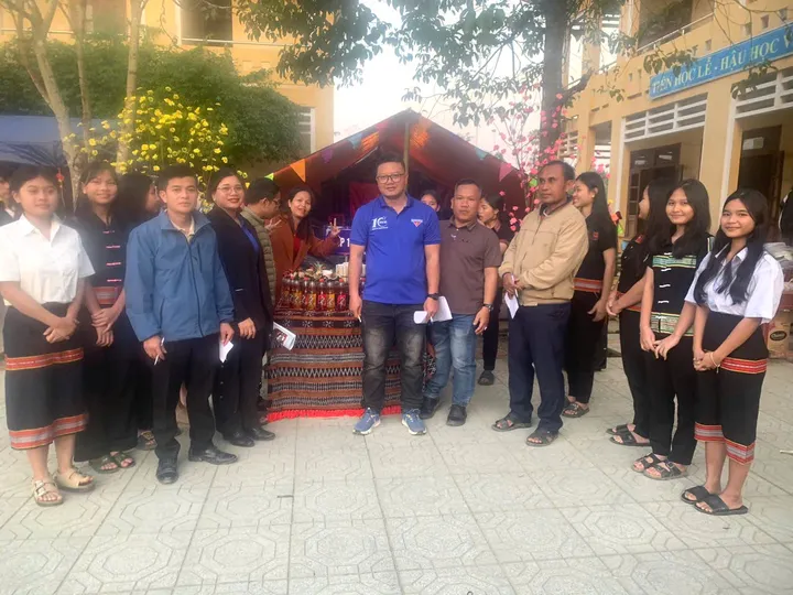 Giải thể thao học sinh cấp trường  và các hoạt động ngày tết quê em năm 2025