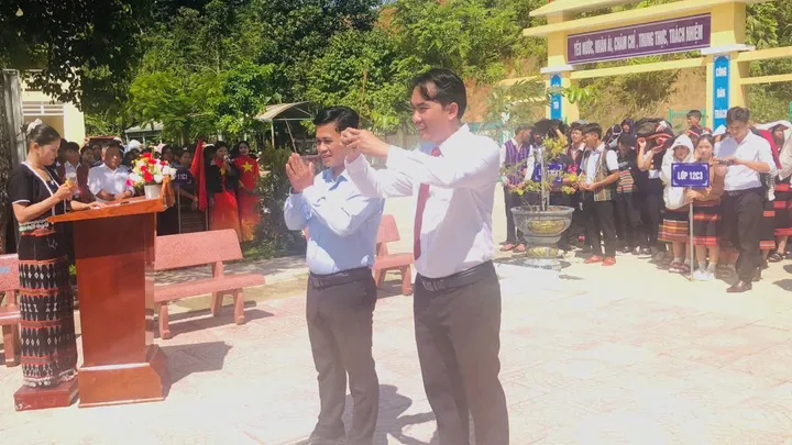  Lễ khánh thành Tượng đài Anh hùng Liệt sĩ Nguyễn Văn Trỗi