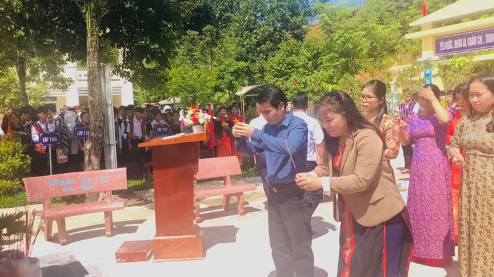  Lễ khánh thành Tượng đài Anh hùng Liệt sĩ Nguyễn Văn Trỗi